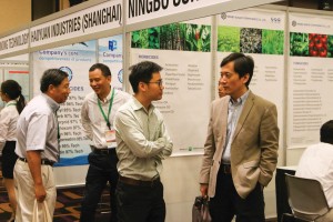Suppliers at the AgriBusiness Global Trade Summit, held last year in Las Vegas, discuss paraquat and other agrichemicals.