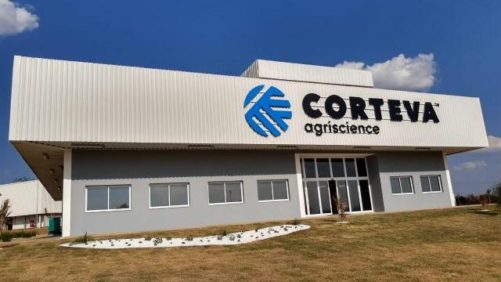 Corteva Agriscience inaugura centro de tecnologia de tratamento de sementes na América Latina